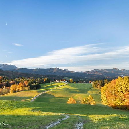 Monteurzimmer Am Teisenberg Neukirchen am Teisenberg エクステリア 写真