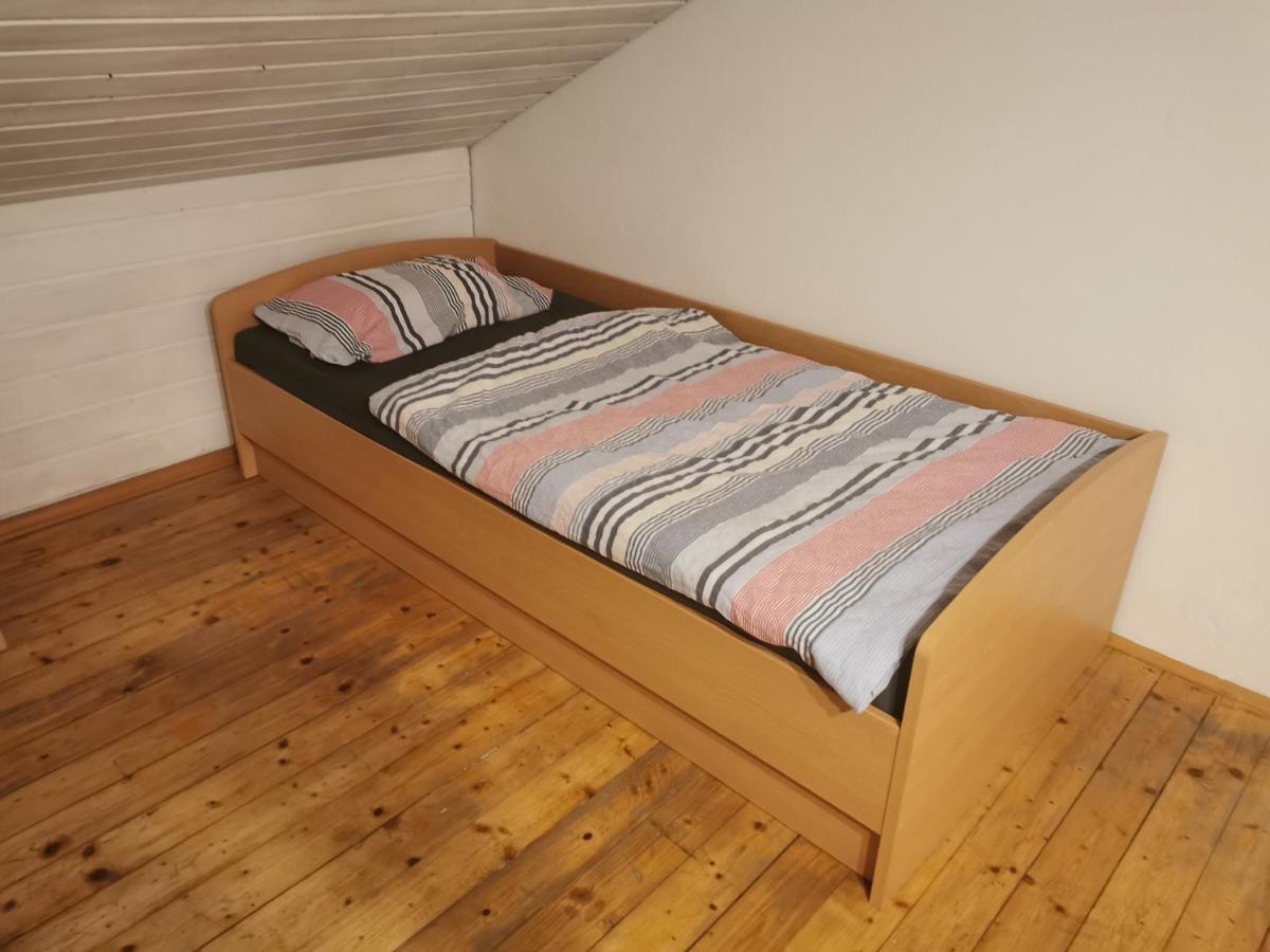 Monteurzimmer Am Teisenberg Neukirchen am Teisenberg エクステリア 写真